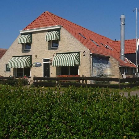 De Cyprian Bed & Breakfast Kaard Экстерьер фото