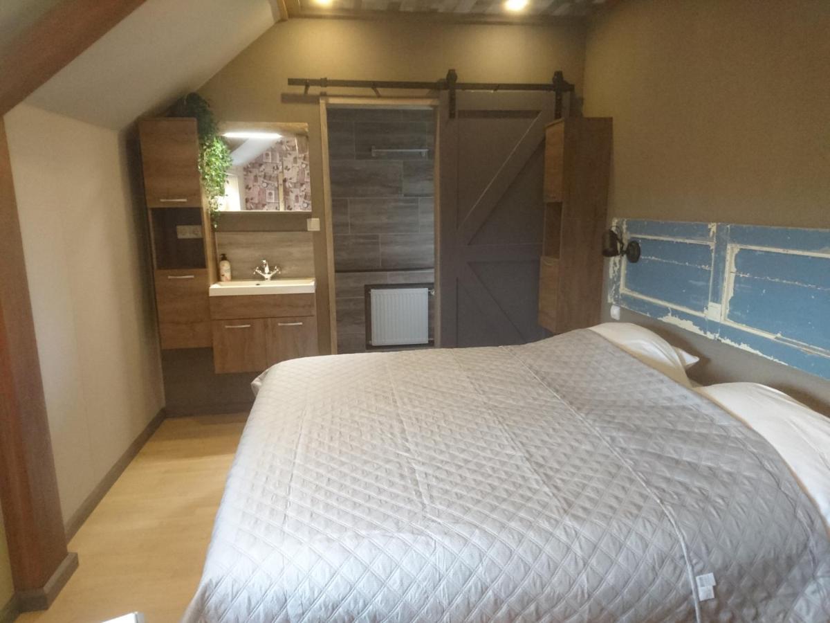De Cyprian Bed & Breakfast Kaard Экстерьер фото
