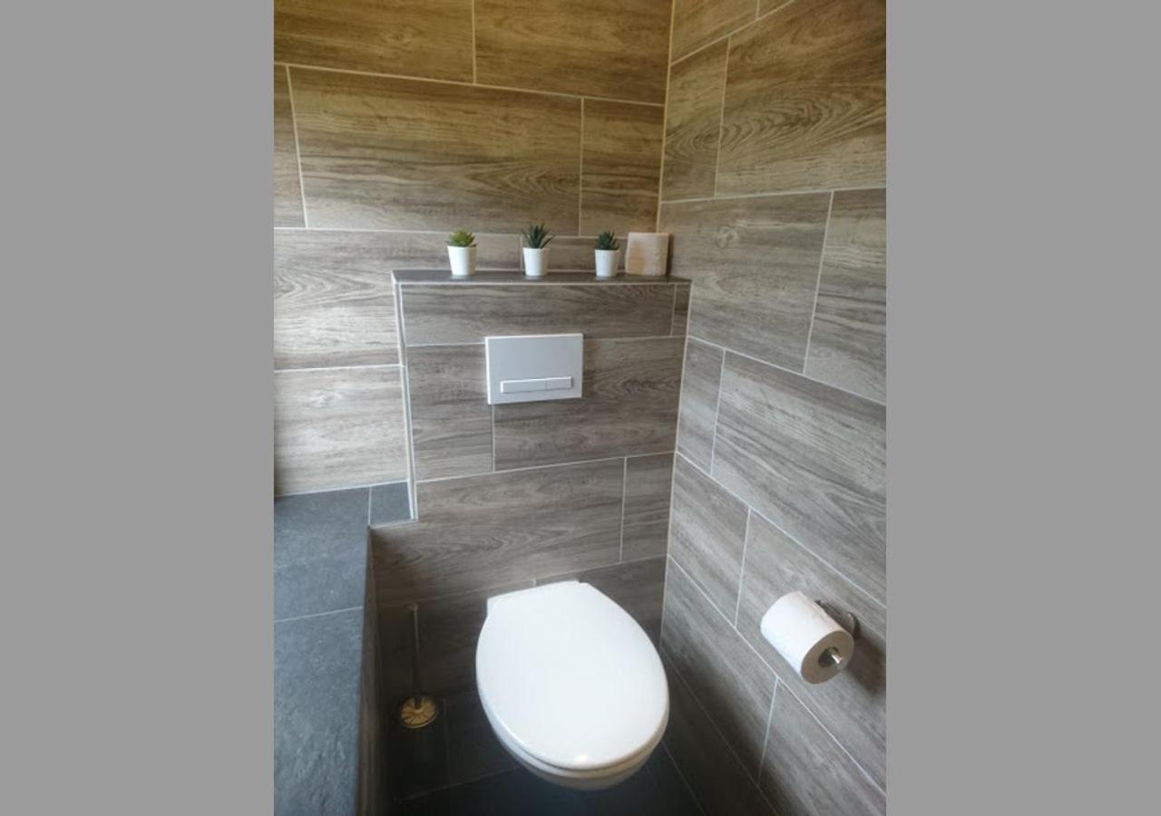 De Cyprian Bed & Breakfast Kaard Экстерьер фото