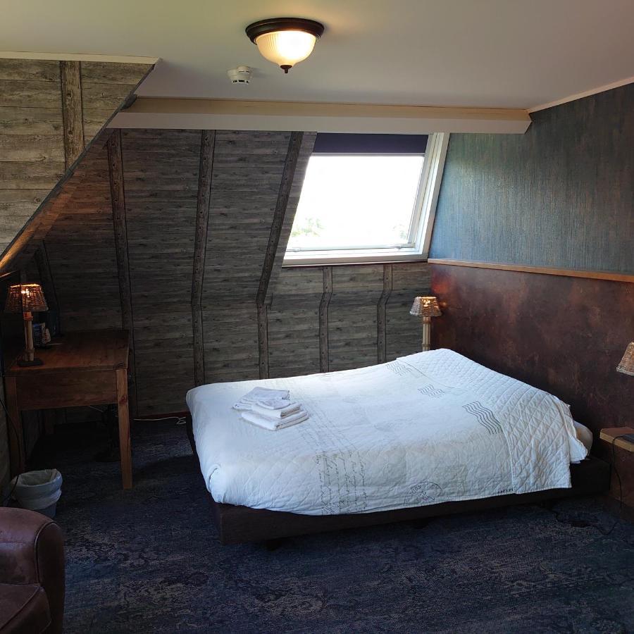 De Cyprian Bed & Breakfast Kaard Экстерьер фото