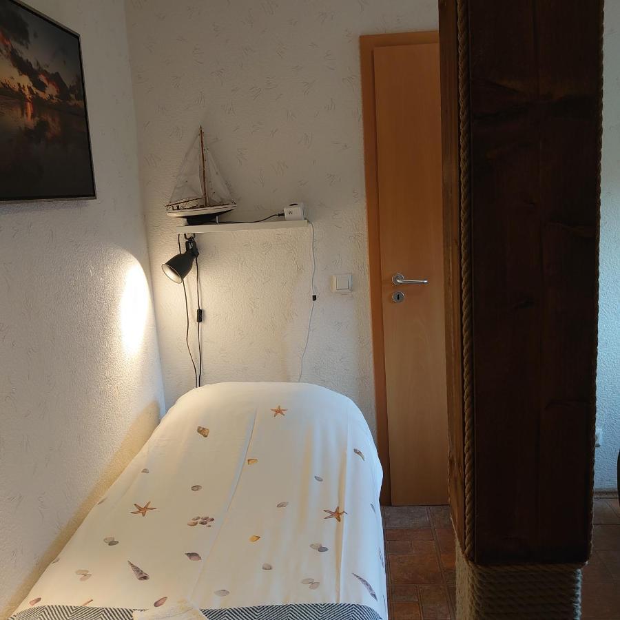 De Cyprian Bed & Breakfast Kaard Экстерьер фото