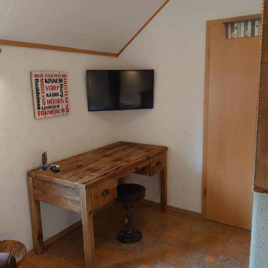 De Cyprian Bed & Breakfast Kaard Экстерьер фото